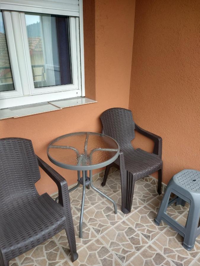 Apartman Ninic Vrnjačka Banja Exteriör bild